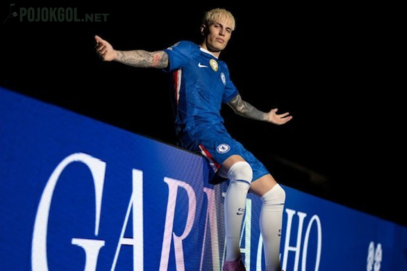 Chelsea secara resmi mengumumkan kedatangan Alejandro Garnacho dari Manchester United pada Minggu, 31 Agustus 2025.