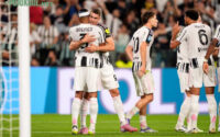 Dusan Vlahovic merayakan gol keduanya. Juventus unggul atas Parma di Serie A, Senin (25/8/2025).