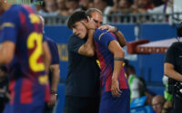 Marc Bernal merasakan dekapan penuh ketulusan dari Hansi Flick kala duel La Liga 2025-2026 mempertemukan Barcelona dengan Valencia pada Senin 15-9-2025