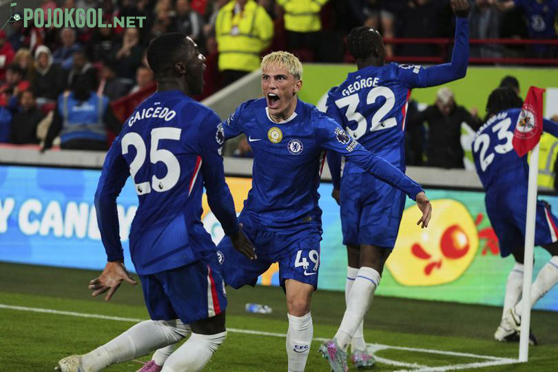 Moises Caicedo dan Alejandro Garnacho menyalakan euforia lewat selebrasi gol penuh gairah pada laga Chelsea musim 2025-2026.