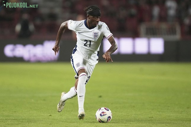 Pemain sayap Noni Madueke tampil bersama Timnas Inggris saat menghadapi Serbia dalam laga Kualifikasi Piala Dunia 2026 Grup K