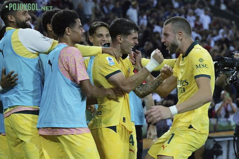 Tim AC Milan menunjukkan kegembiraan saat Christian Pulisic sukses menjebol jala Udinese dalam laga yang berlangsung Sabtu, 20 September 2025.