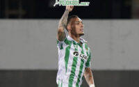 Antony Girang Setelah Cetak Gol Buat Real Betis Saat Laga Leg Kedua Semifinal UEFA Conference League 2024-2025 Melawan Fiorentina, Jumat Dini Hari 9-5-2025 Waktu Indonesia Barat.