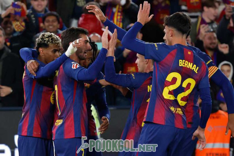 Para pemain Barca lagi heboh merayakan gol di pertandingan La Liga lawan Athletic Bilbao, hari Sabtu, 22 November 2025.