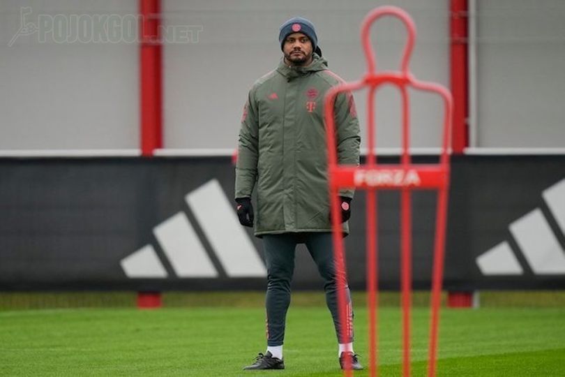 Di Munich, hari Senin, 8 Desember 2025, terlihat Vincent Kompany, pelatih Bayern, memimpin sesi latihan jelang pertandingan Liga Champions melawan Sporting Lisbon.