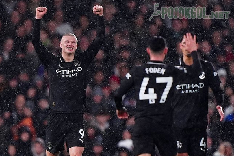 Erling Haaland berselebrasi setelah mencetak gol pertama, yang juga merupakan gol ke-100 sepanjang kariernya di Premier League, dalam pertandingan Liga Inggris antara Fulham dan Manchester City di Craven Cottage, 3 Desember 2025.