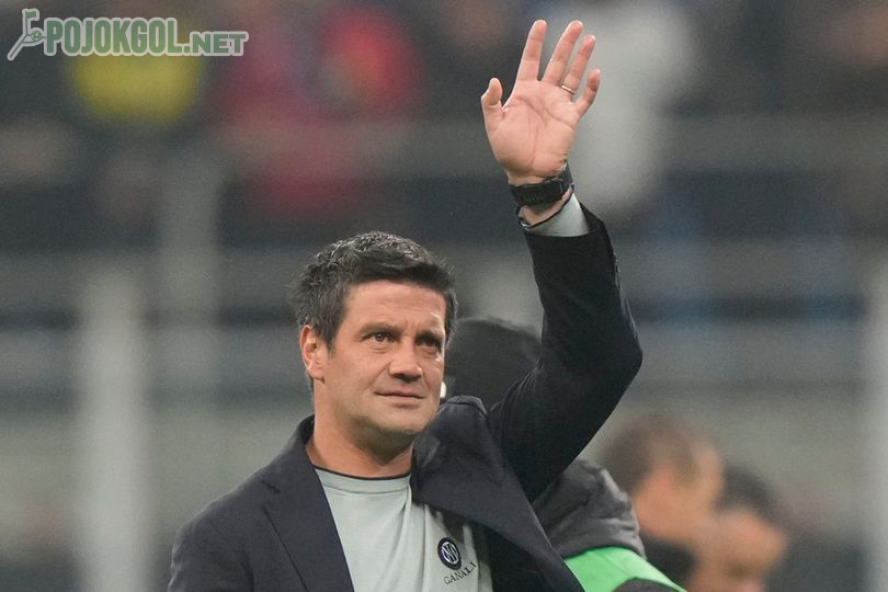 Pelatih Inter Milan, Cristian Chivu, berbicara setelah pertandingan melawan Lazio pada 10 November 2025.