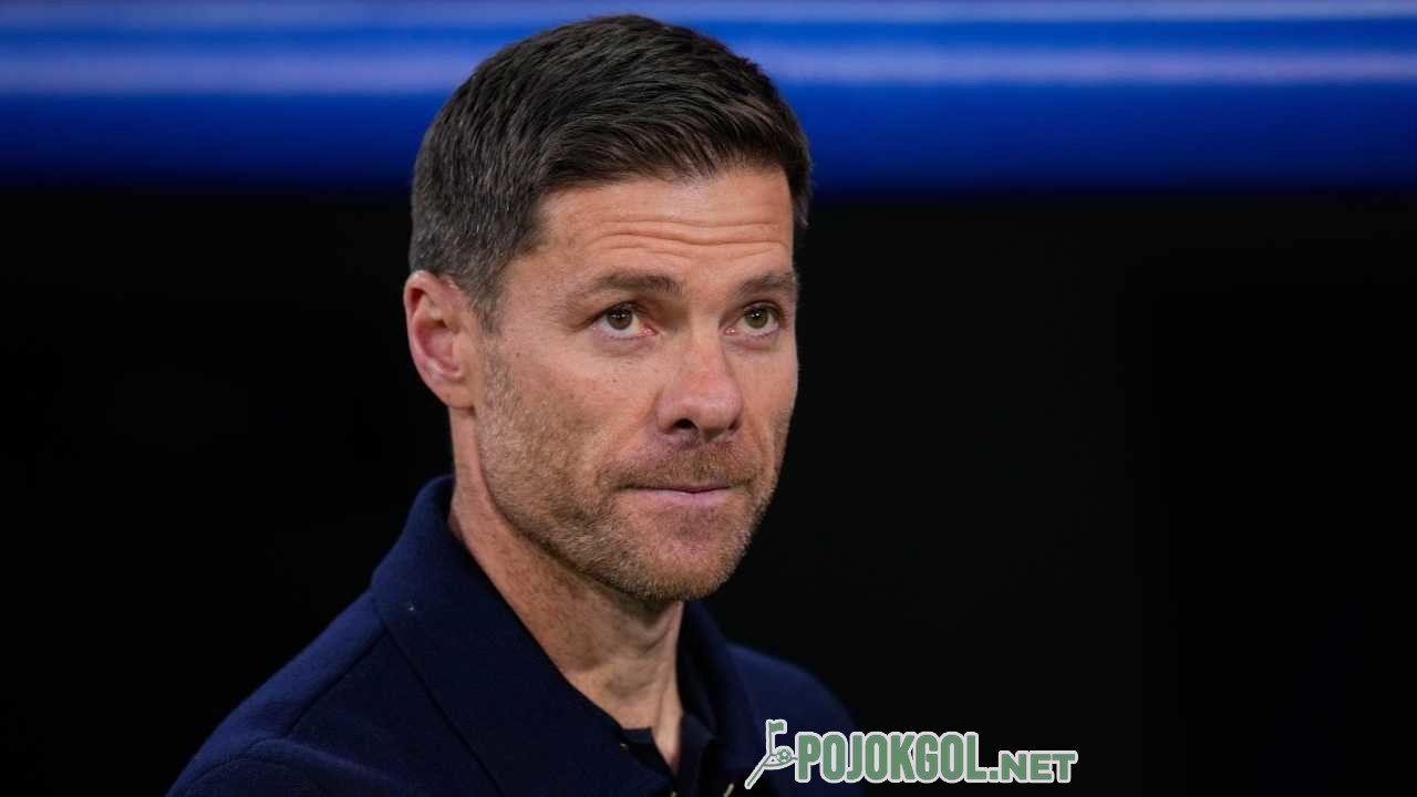 Pelatih Real Madrid, Xabi Alonso, saat pertandingan Liga Champions hari Kamis, 11 Desember 2025, melawan Manchester City.