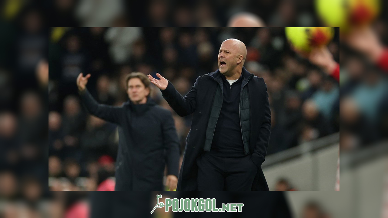 Raut wajah Arne Slot pas duel Tottenham lawan Liverpool di Liga Inggris 2025-2026, hari Minggu (21-12-2025).
