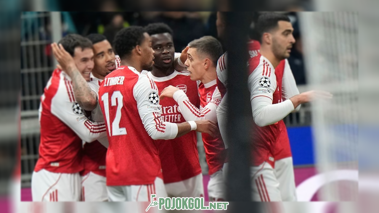 Bomber Arsenal, Gabriel Jesus (dua dari kiri), sedang merayakan golnya ke gawang Inter Milan bareng teman-teman setimnya di ajang Liga Champions.