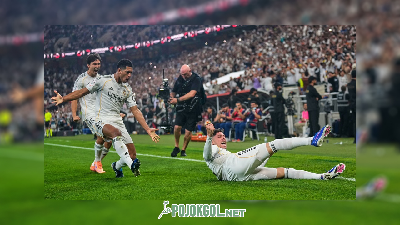 Gelandang Real Madrid, Federico Valverde (kanan), tampak melakukan selebrasi setelah mencetak gol di pertandingan semifinal Piala Super Spanyol melawan Atletico Madrid pada 8 Januari 2026.