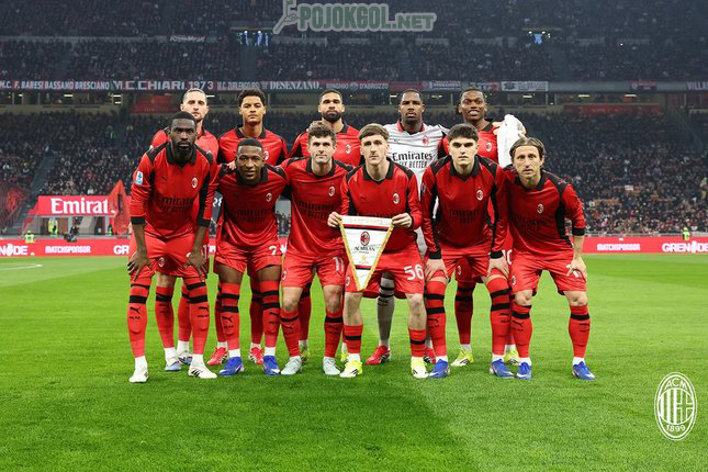 Begini susunan pemain utama (Starting XI) AC Milan ketika berhadapan dengan Parma dalam lanjutan musim Serie A 2025-2026.