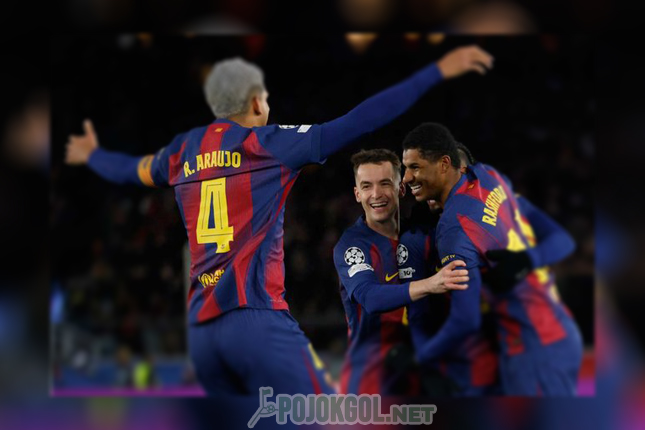 Bintang Barcelona, Marcus Rashford, berselebrasi bareng teman-teman satu timnya di tengah pertandingan Liga Champions pada Kamis (29-1-2026) dini hari WIB.