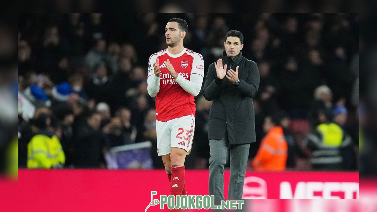 Momen kebersamaan Mikel Merino dan Mikel Arteta setelah duel Arsenal kontra Brighton di Emirates pada 28 Desember 2025.