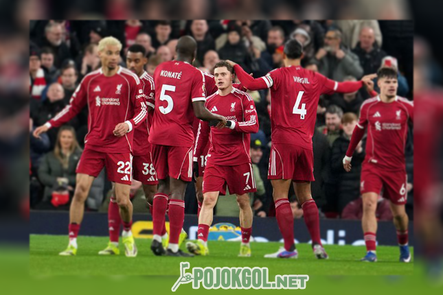 Para pemain Liverpool tampak bersukacita merayakan gol yang dicetak Florian Wirtz ke gawang Newcastle pada hari Minggu (1-2-2026).