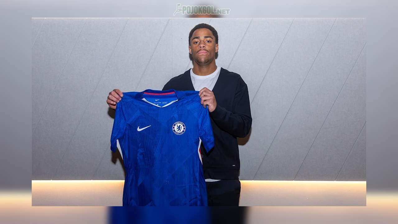 Ryan Kavuma-McQueen, talenta muda Chelsea, baru saja resmi menandatangani kontrak profesionalnya dengan The Blues.