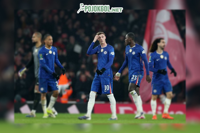 Skuad Chelsea tampak lesu setelah mantan pemain mereka, Kai Havertz, membobol gawang di laga leg kedua semifinal Carabao Cup pada Rabu (4 Feb 2026) dini hari tadi.