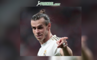Momen Gareth Bale ketika turun lapangan buat Real Madrid di laga La Liga kontra Atletico Madrid, hari Sabtu (28-9-2019).