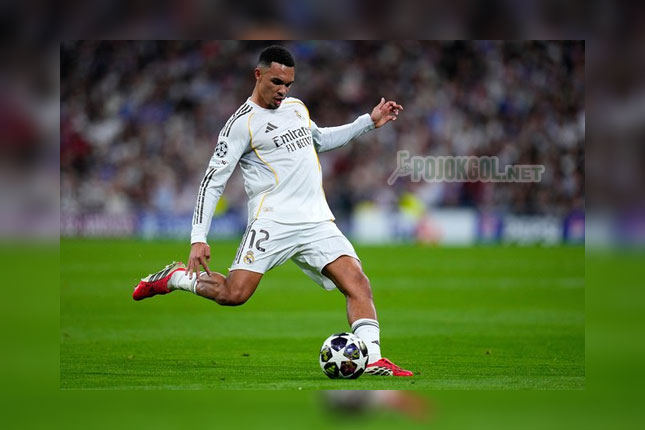 Penampilan bek kanan Real Madrid, Trent Alexander-Arnold, saat menghadapi Benfica di ajang Liga Champions pada 26 Februari 2026 kemarin.
