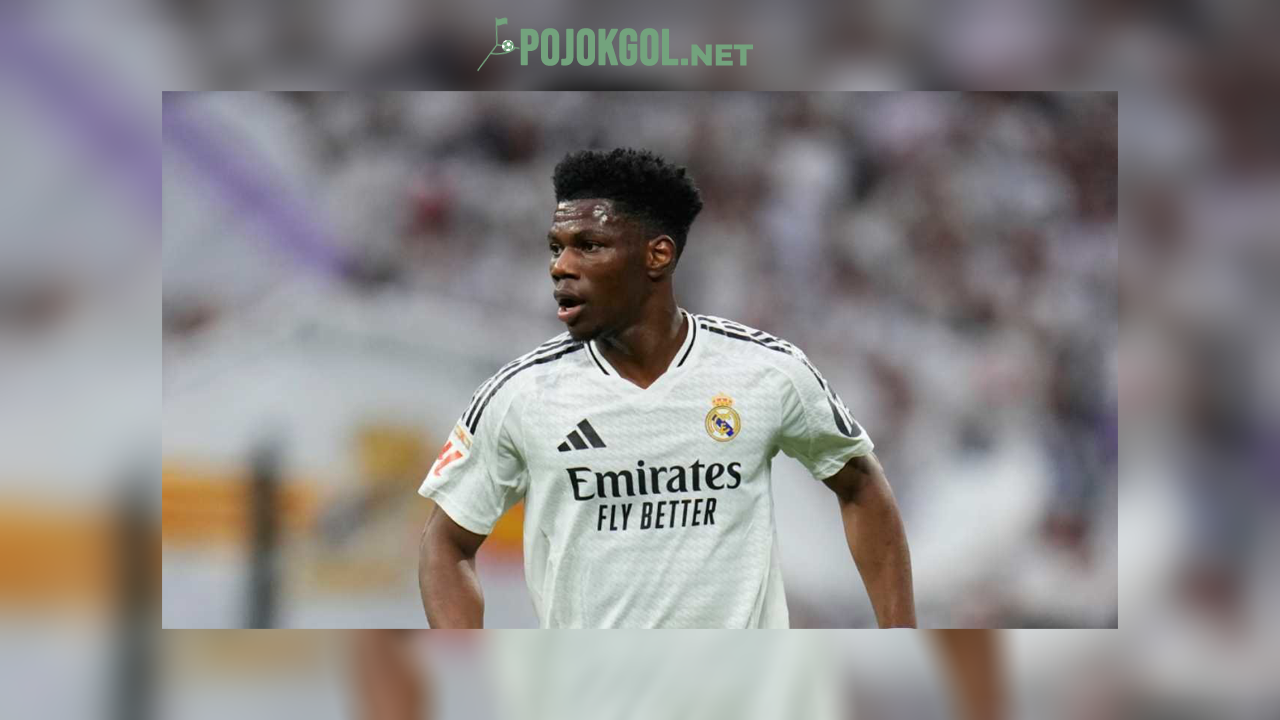 Aurelien Tchouameni dari Real Madrid beraksi saat menjamu Girona di Santiago Bernabeu dalam lanjutan La Liga, Minggu (23 Februari 2025).