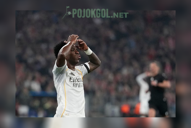 Ekspresi Vinicius Junior di tengah sengitnya laga leg kedua perempat final Liga Champions antara Bayern Munchen vs Real Madrid, Kamis (16 APRIL 2026).