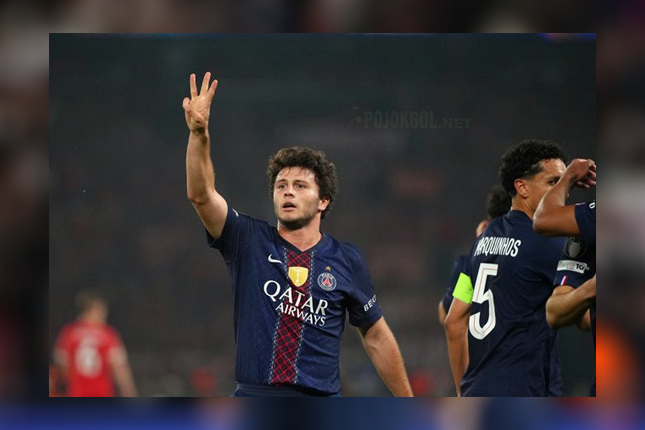 Gaya selebrasi Joao Neves dalam laga antara PSG dan Bayern Munchen di leg pertama semifinal Liga Champions 2025/2026, Rabu (29/04/2026).