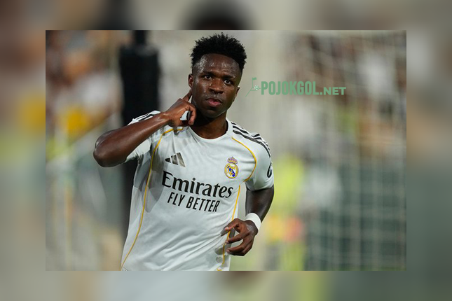 Gaya selebrasi Vinicius Junior pasca membobol gawang Betis di laga La Liga, 25 April 2026.