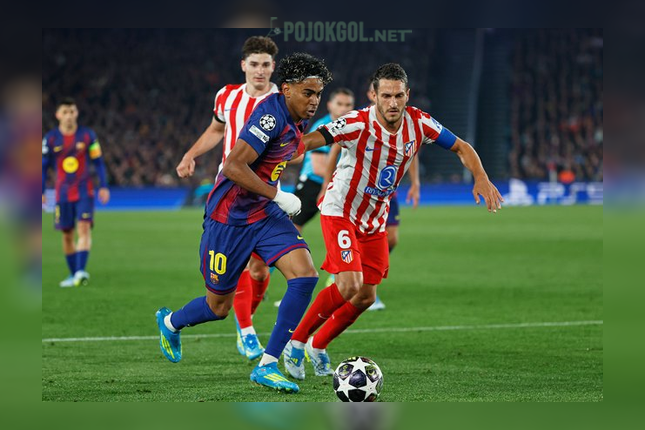 Lamine Yamal lagi duel rebutan bola sama Koke dalam pertandingan leg pertama perempat final Liga Champions antara Barcelona vs Atletico Madrid di Camp Nou, 9 April 2026.