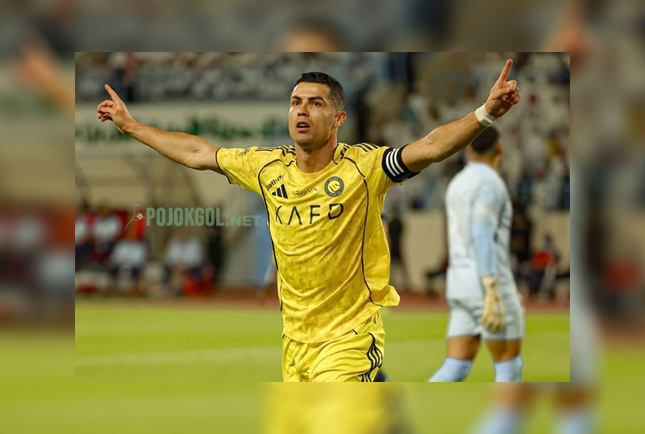 Momen Cristiano Ronaldo merayakan gol yang dia cetak buat Al Nassr