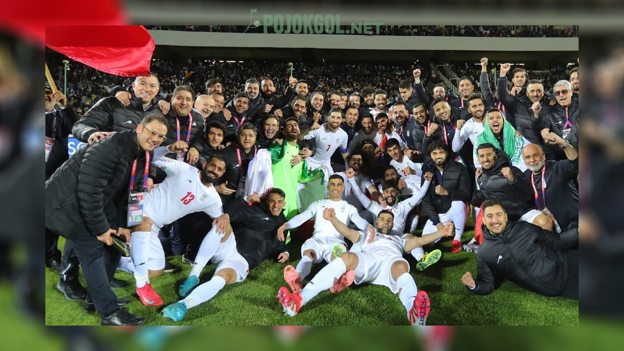 Momen kegembiraan para pemain tim nasional Iran setelah berhasil mengamankan tiket ke Piala Dunia 2026.