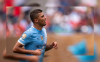 Rodri, penggawa Manchester City, sedang berjuang di lapangan saat menghadapi Wydad AC dalam ajang Piala Dunia Antarklub di Philadelphia, Rabu (18-6-2025).