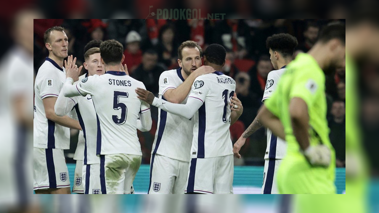 Harry Kane lagi ngerayain gol bareng skuad Timnas Inggris pas kualifikasi Piala Dunia 2026 lawan Albania, hari Senin (17 November 2025).