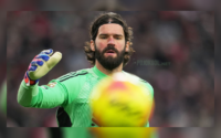 Penjaga Gawang Liverpool, Alisson Becker