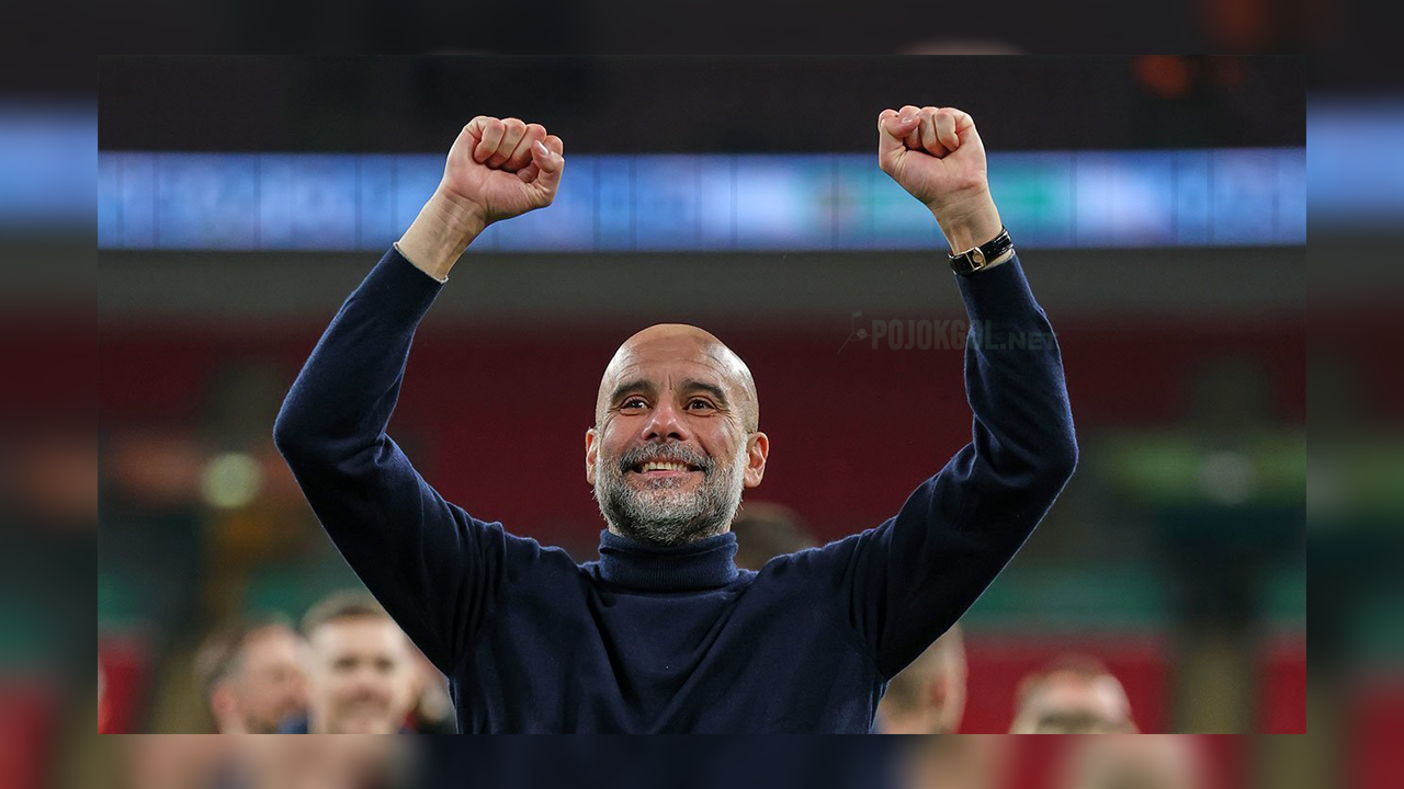 Pep Guardiola, bos Manchester City, lagi asyik merayakan keberhasilan timnya menumbangkan Arsenal di final Carabao Cup pada 23 Maret 2026 kemarin.