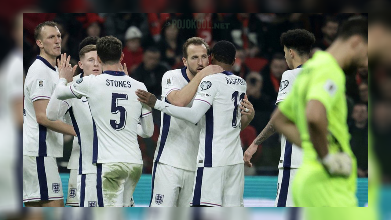 Harry Kane lagi ngerayain gol bareng pemain Timnas Inggris lainnya pas pertandingan Kualifikasi Piala Dunia 2026 lawan Albania, hari Senin (17 November 2025).